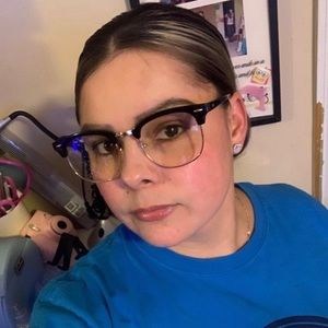 Meet your Posher, Ysabel